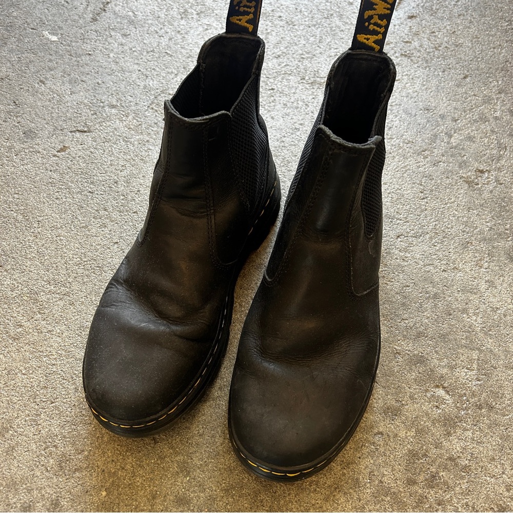Dr. Martens Embury Chelsea Boots